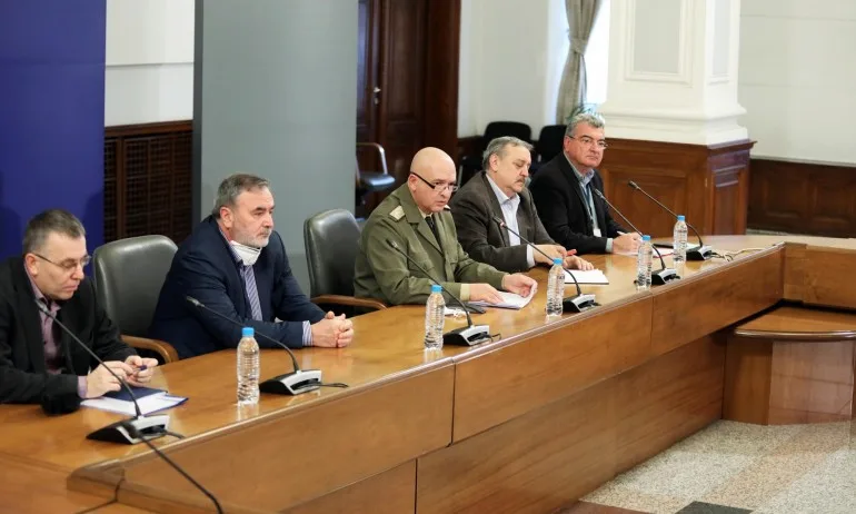 Заразените у нас са 541, нова жертва на коронавируса - Tribune.bg