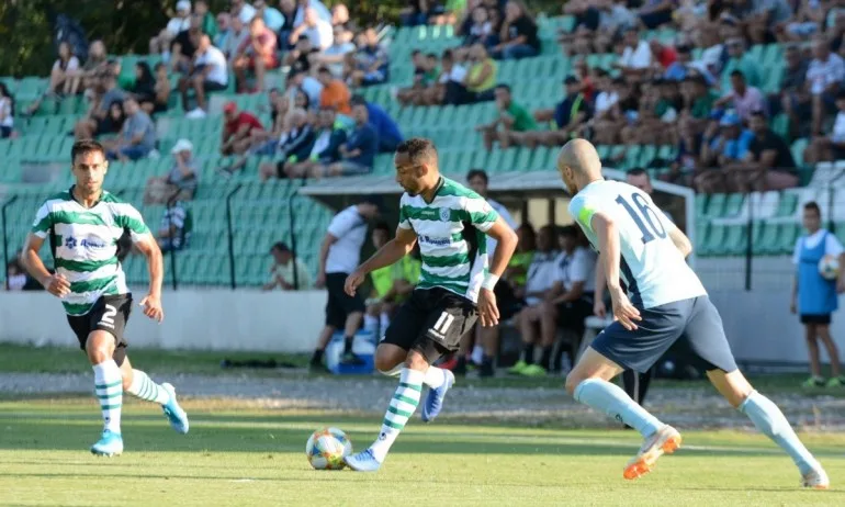 Дунав удържа щурма на Черно море и си тръгна с точка от Тича - Tribune.bg