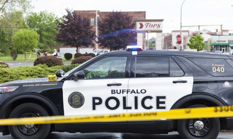 10 жертви при масова стрелба в супермаркет в САЩ - Tribune.bg