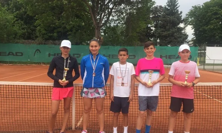 Георги Сендов и Мелиса Расим спечелиха Регионален турнир до 16 г. в Пловдив - Tribune.bg