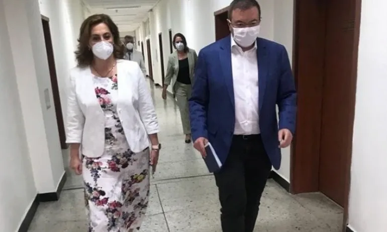 Във Варна отваря Координационен център за разпределение на пациентите с COVID-19 - Tribune.bg