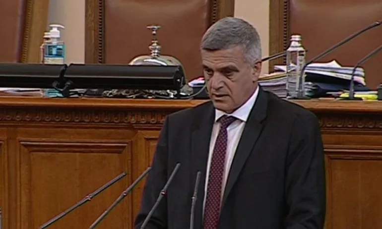 БЛС с позиция срещу Стефан Янев: Не бъркайте армията с медицината, в Хипократовата клетва не става дума за саможертва - Tribune.bg