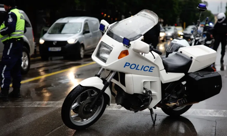 Протест срещу организацията на движение в центъра на София - Tribune.bg