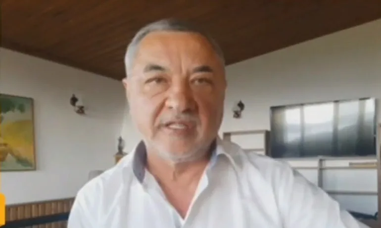 Валери Симеонов: Президентът Радев вече губи мярката - Tribune.bg