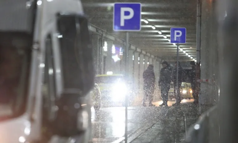 Манолова пробва щурм на Арена Армеец, но не я пуснаха - Tribune.bg