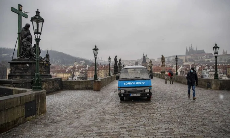 Чехия затваря границите си за чужденци - Tribune.bg