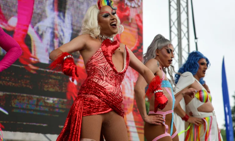 Блокират движението в столицата заради София прайд - Tribune.bg