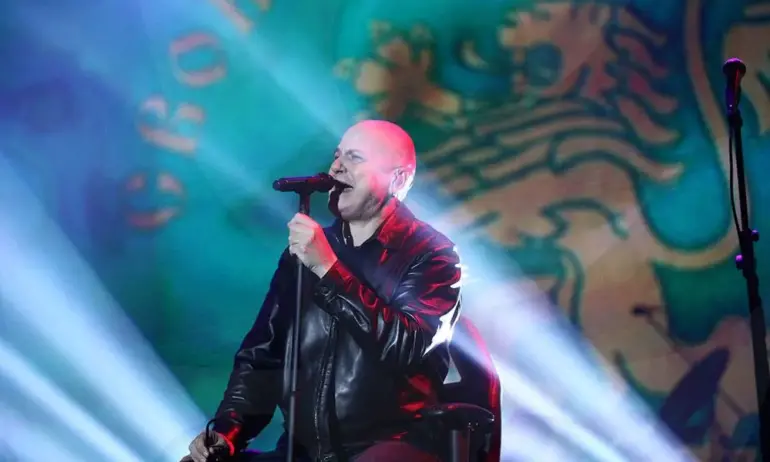 Слави се похвали с нова песен в дует със Софи Маринова - Tribune.bg