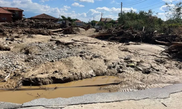 Кметът на Карлово: Коригирани са коритата на реките, за да се предотвратят нови бедствия - Tribune.bg