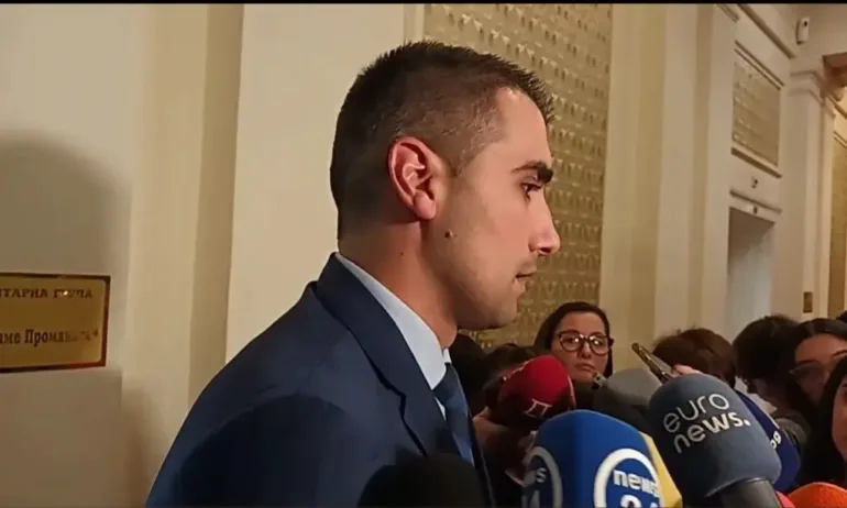 ПП: Форматът президентска република не стои на дневен ред - Tribune.bg