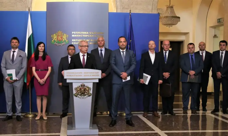 Различни версии и мотиви за убийството на Алексей Петров, кабинетът измисли мерки - Tribune.bg