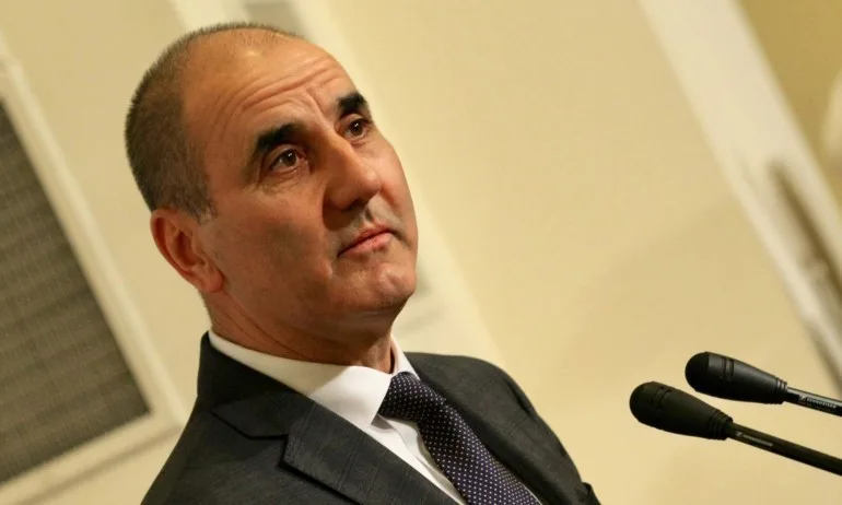 След месец избират наследник на Цветанов като зам.-шеф на партията - Tribune.bg