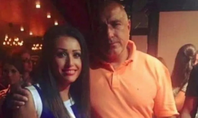 Съжалявам! Трия Историята на една лъжа за снимка с Борисов - Tribune.bg