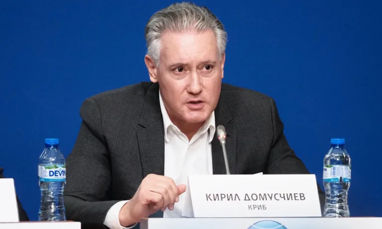 Кирил Домусчиев: Еврото помага инфлацията в България да бъде по-ниска - Tribune.bg