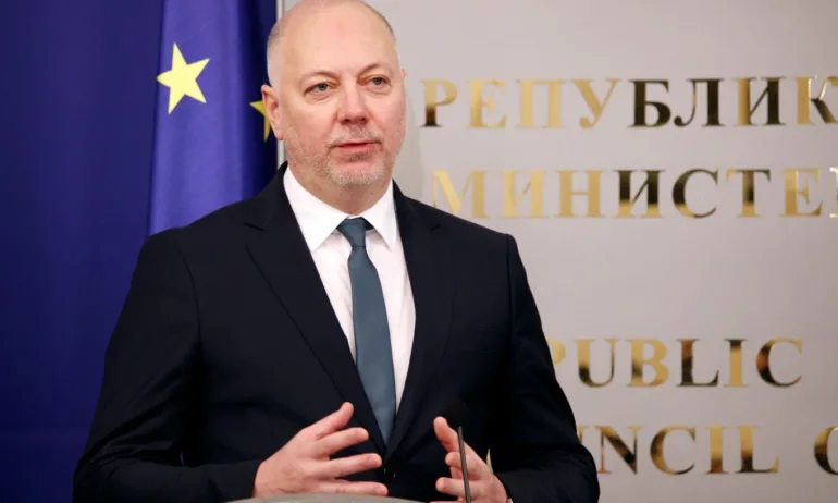 Премиерът Росен Желязков с първо задгранично посещение - Tribune.bg