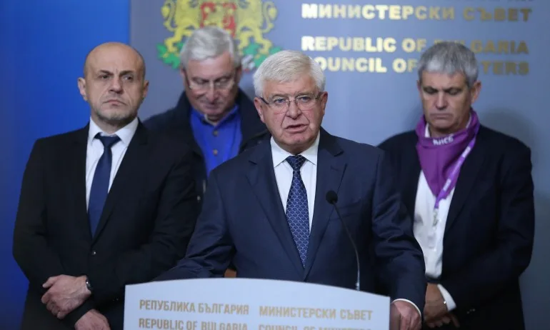 200 млн. лв. повече за болнична помощ, 3/4 от тях ще бъдат за заплати - Tribune.bg