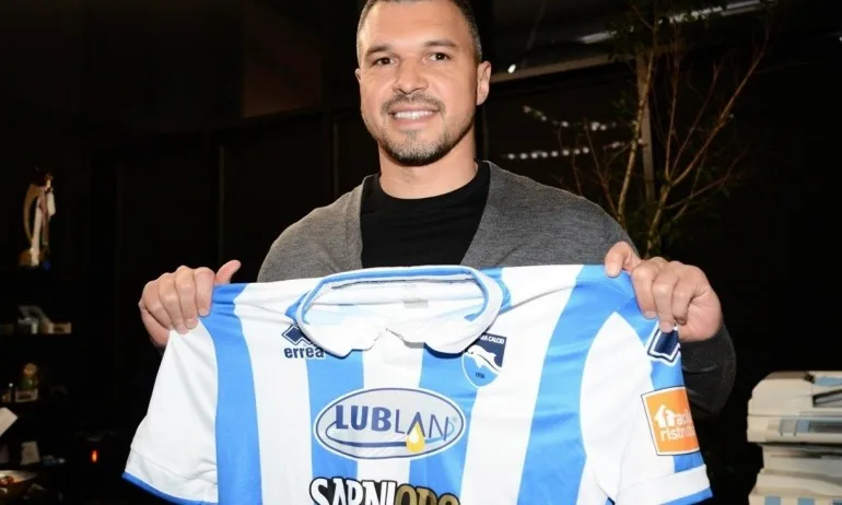 Валери Божинов подписа с втородивизионния Пескара - Tribune.bg