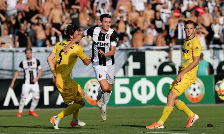 Локо и Ботев поделиха точките в дербито на Пловдив - Tribune.bg