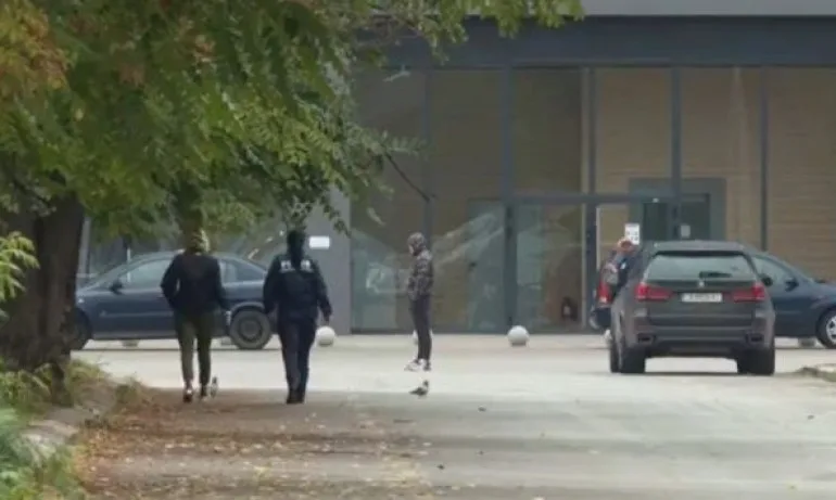 Показно убийство: 40-годишен е застрелян на стадион Герена (ОБНОВЕНА) - Tribune.bg