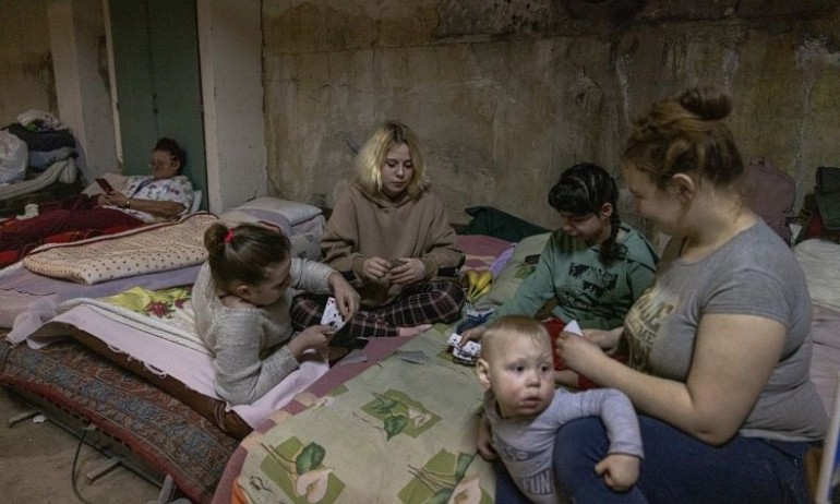 Русия отваря хуманитарни коридори в Украйна - Tribune.bg