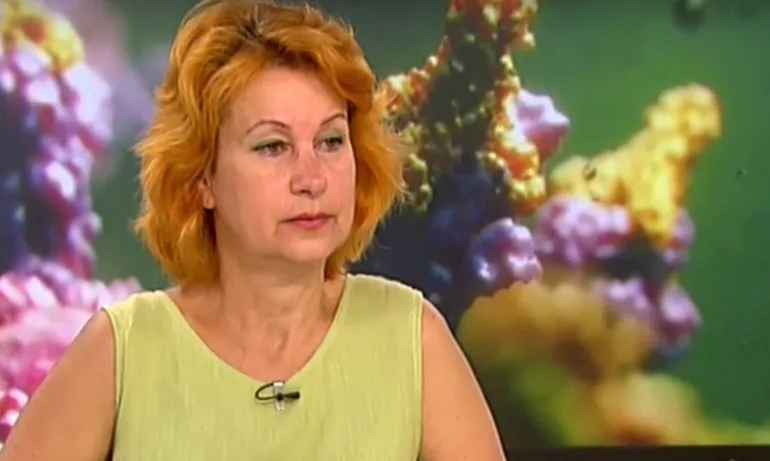 Христова: Положението е сериозно, COVID-19 e все по-близо - Tribune.bg