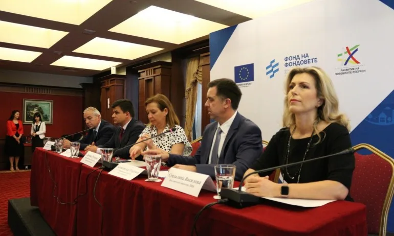 Нови 25,4 млн. лева под формата на микрокредити се насочват към 850 стартиращи и социални предприятия - Tribune.bg