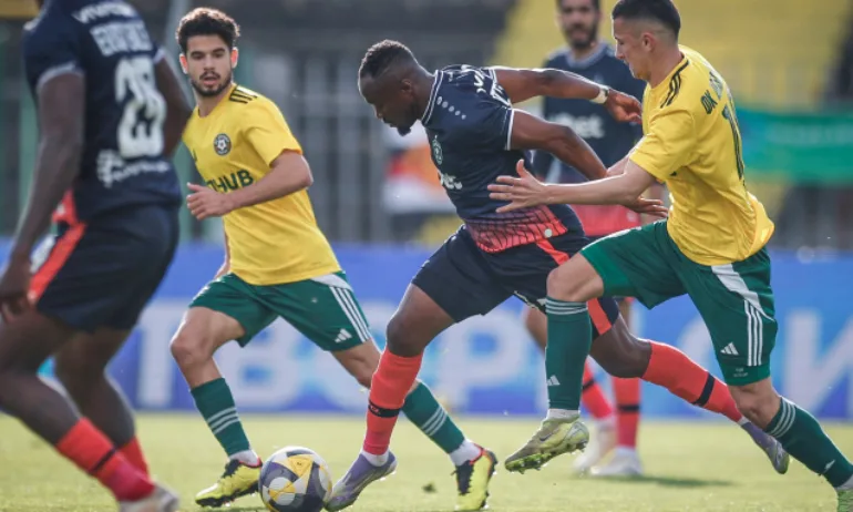 Лудогорец с четвърта поредна победа, удари Добруджа с 2:0 - Tribune.bg