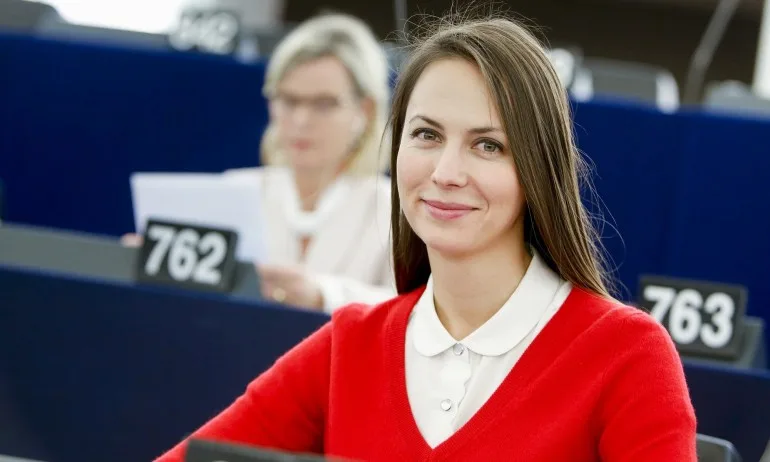 Ева Майдел: Време е за Европейска здравна сделка - Tribune.bg