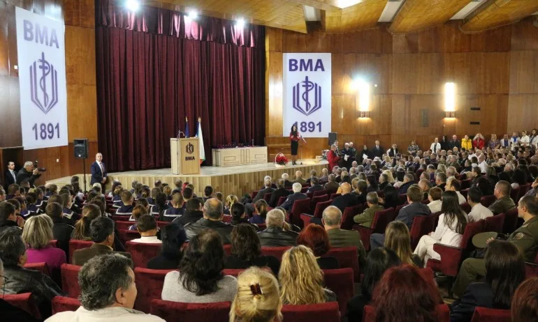 Началникът на ВМА: Ние сме едни от най-добрите в Европа - Tribune.bg