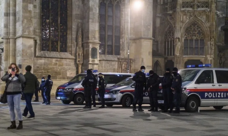 Системните нарушители на ковид мерките са заплашени от затвор в Дрезден - Tribune.bg