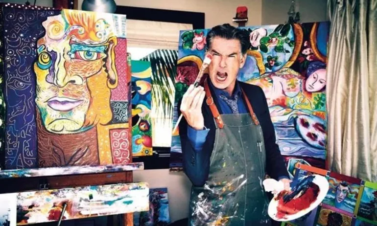 Агент 007 Пиърс Броснан пренася таланта си на художник върху керамика и порцелан - Tribune.bg