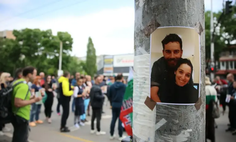 Хиляди на протест в страната в памет на загиналите по пътищата (СНИМКИ) - Tribune.bg
