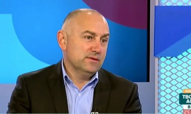 Каримански: Има течове по границите ни, дават се до 350 000 лв., за да пуснат тир без проверка - Tribune.bg