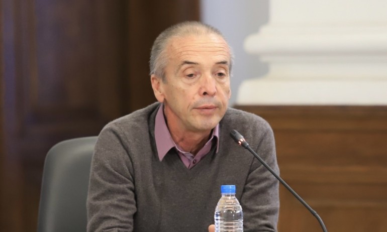 доц. Мангъров стана сътрудник на депутатката от Възраждане Елена Гунчева - Tribune.bg