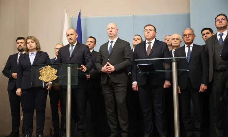 Румен Радев след КСНС: Употребата на наркотици от младите хора застрашава нацията ни - Tribune.bg