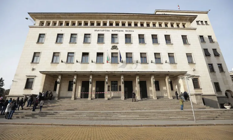 БНБ предвижда повишаване на лихвите през следващите месеци - Tribune.bg