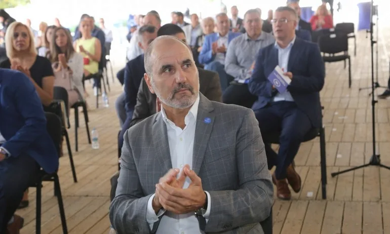 Владимир Зарков: Цветанов твърди, че сам се бил създал... Той се представяше с Г-н Борисов ме праща - Tribune.bg