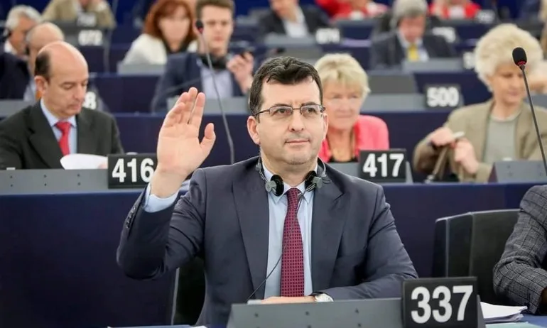 Асим Адемов: На 101 ден протестът стигна дъното! - Tribune.bg