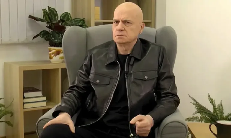 Слави Трифонов: Кирил Петков ми прати смс, че е арестувал Борисов, Горанов и Арнаудова - Tribune.bg