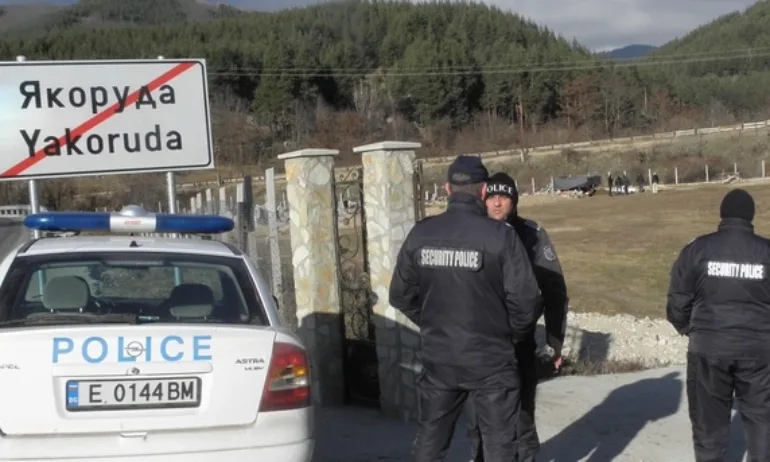 Откриха следи от куршуми по телефона на кмета на Якоруда - Tribune.bg