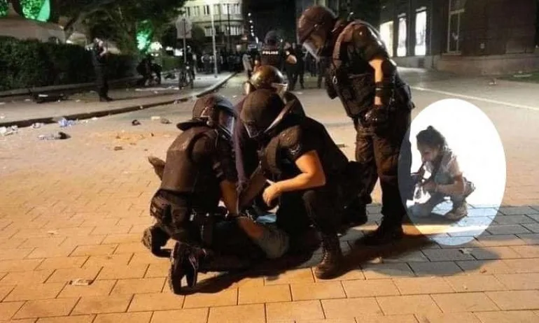 Нова гледна точка опроверга безумната новина за плачещото детенце на протеста (СНИМКА) - Tribune.bg