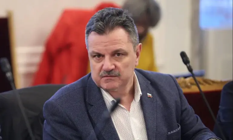 Александър Симидчиев: Работата по електронното здравеопазване ще продължи - Tribune.bg