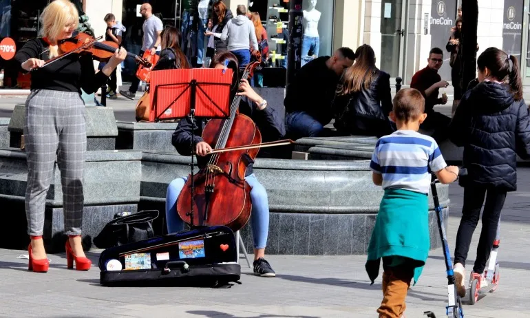 От днес: Ново разхлабване на мерките срещу COVID-19 - Tribune.bg
