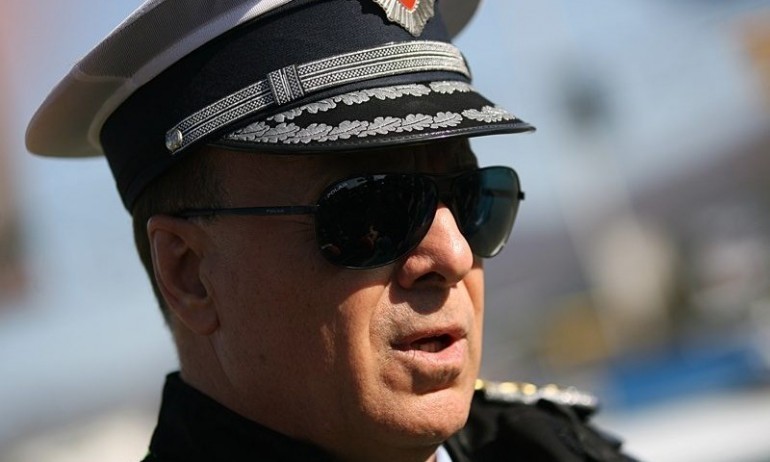 БЛИЦ: Доказани полицаи в столичния КАТ са изчегъртвани, въртят се схеми с номера - Tribune.bg