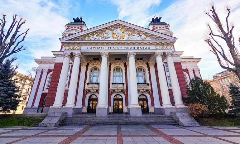 За пета поредна година: Народният театър с кампания за намалени билети по повод 24 май - Tribune.bg
