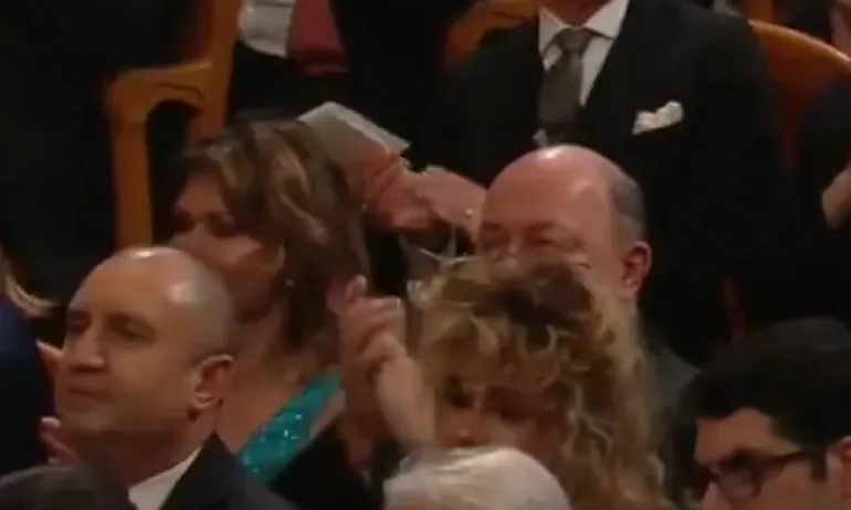 Радеви в публиката, а не при официалните гости на концерта във Виена - Tribune.bg