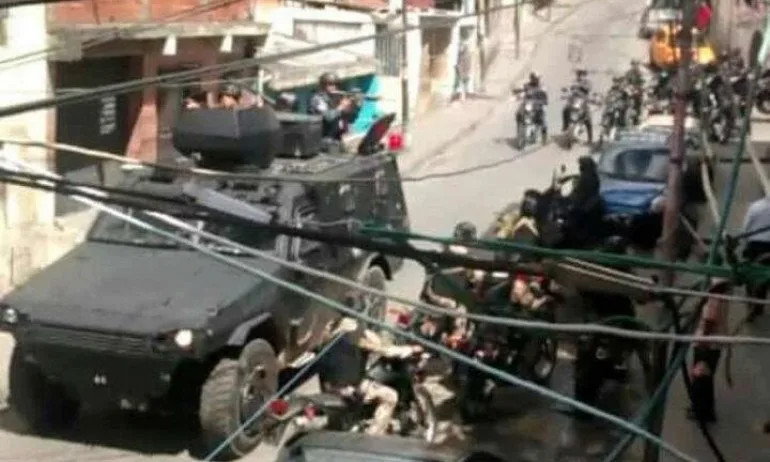 Венецуелците отново на улицата – протестират срещу Мадуро - Tribune.bg