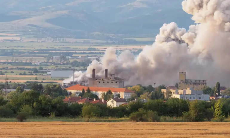 Почина и младата жена, пострадала при взривовете край гара Елин Пелин - Tribune.bg