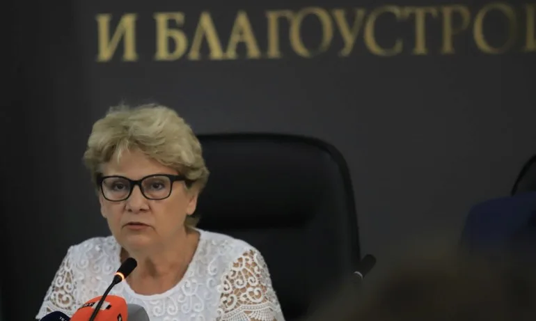 Комитова: Обмисляме месец по месец да намерим пари за заплатите в Автомагистрали - Черно море - Tribune.bg