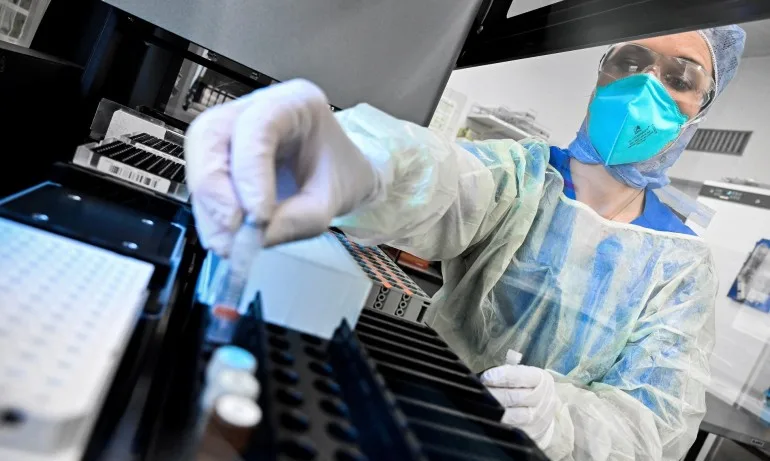 Епидемичен взрив от COVID-19 в кабелен завод в Бургас - Tribune.bg